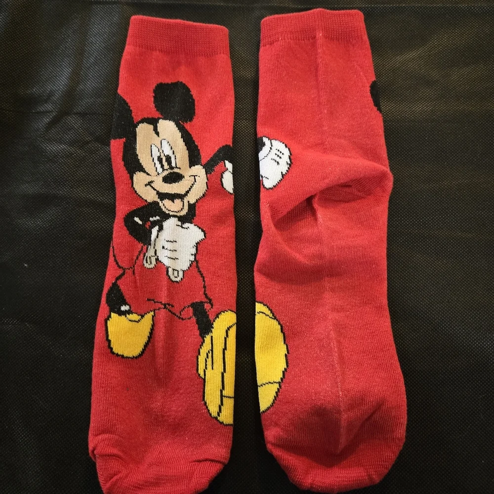 🍒🍒 Red Mickey Mouse Crew Socks